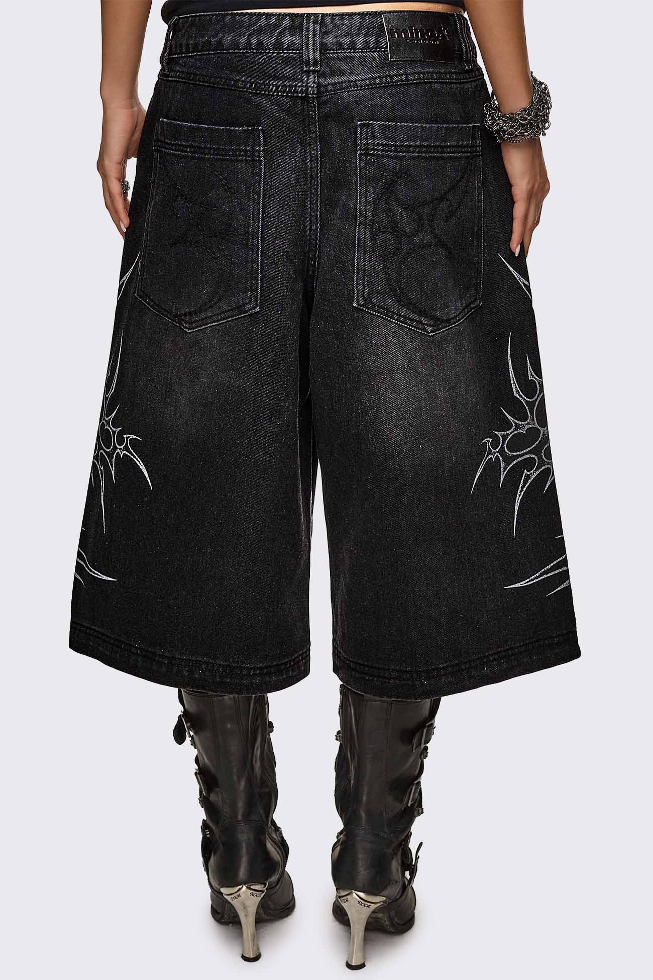 Blaze Graphic Washed Jorts