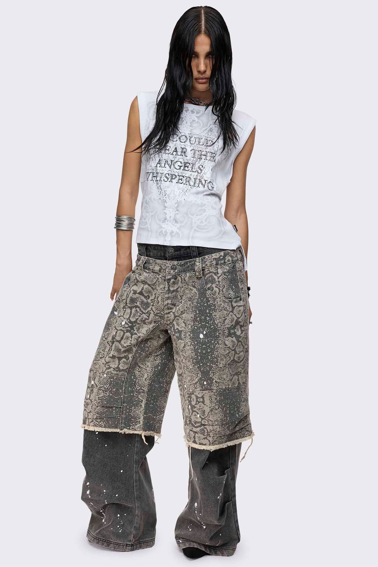 Whispering Graphic Loose Top