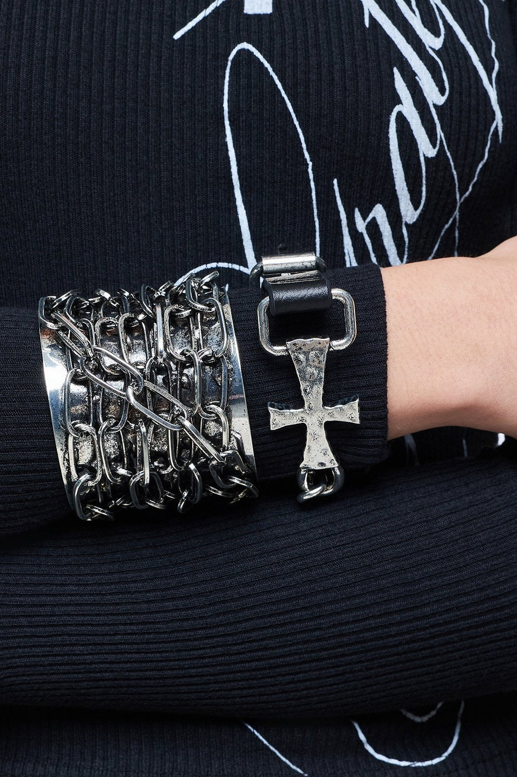 Chained Bracelet Set
