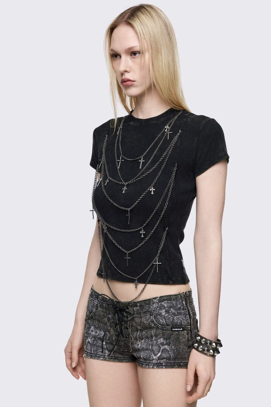Pendent Armor Baby Tee